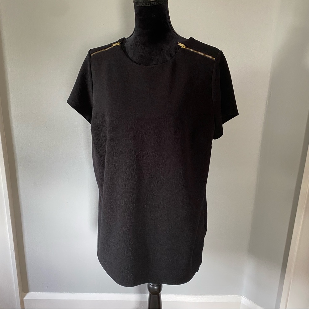 Black shirt
